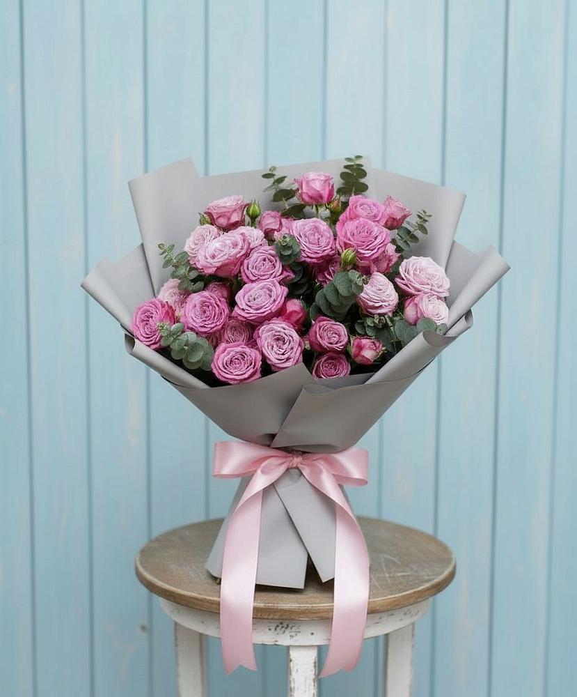 Букет цветов из: Розы в Заветном Ростовской области