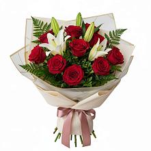 Букет цветов из:  Лилии и Розы #REPLACE_PRED# Заветном Ростовской области