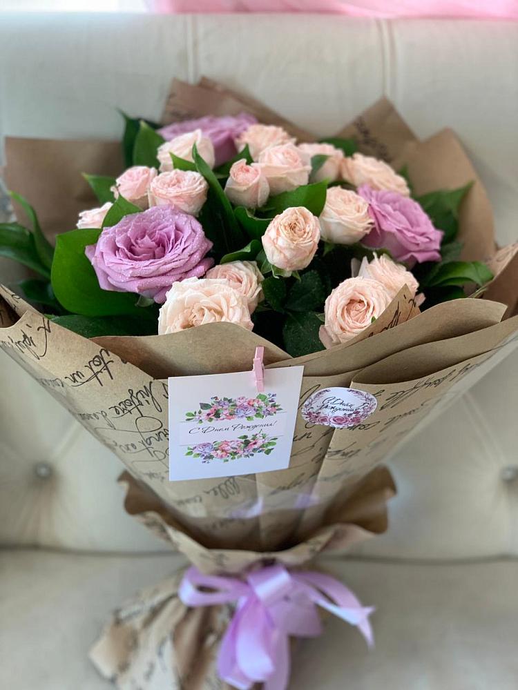 Букет цветов из: Розы в Заветном Ростовской области