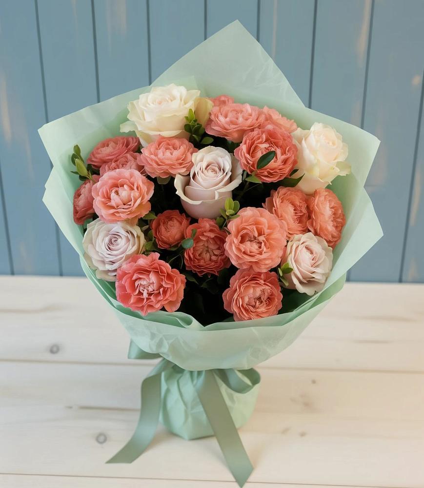 Букет цветов из: Розы в Заветном Ростовской области