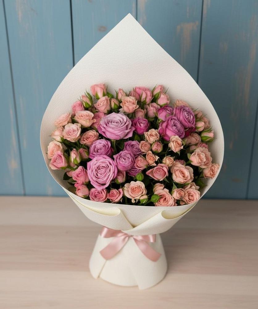 Букет цветов из: Розы в Заветном Ростовской области