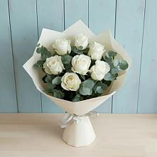 Букет Белые розы в Эвкалипте в Заветном Ростовской области